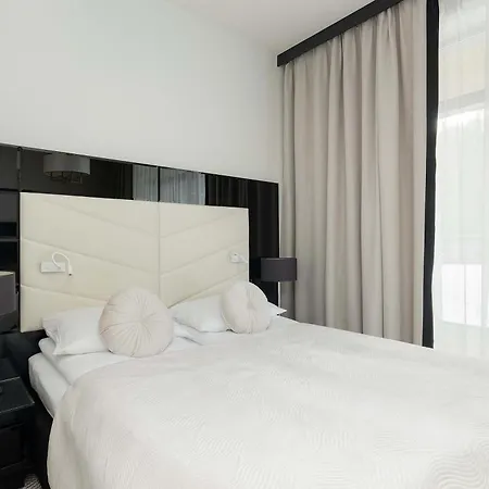 Unique With Air Conditioning Sauna And Swimming Pool By Renters Apartment Kolberg
