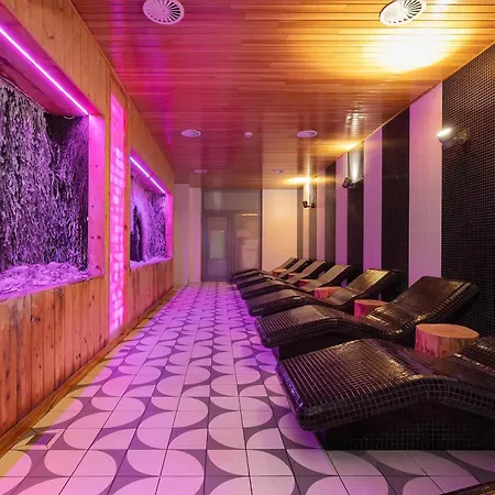Unique With Air Conditioning Sauna And Swimming Pool By Renters Διαμέρισμα Kołobrzeg