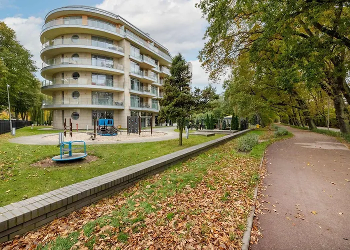 Unique With Air Conditioning Sauna And Swimming Pool By Renters Apartamento *