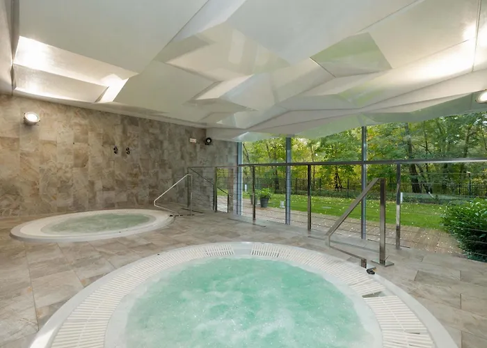 Unique With Air Conditioning Sauna And Swimming Pool By Renters Apartamento